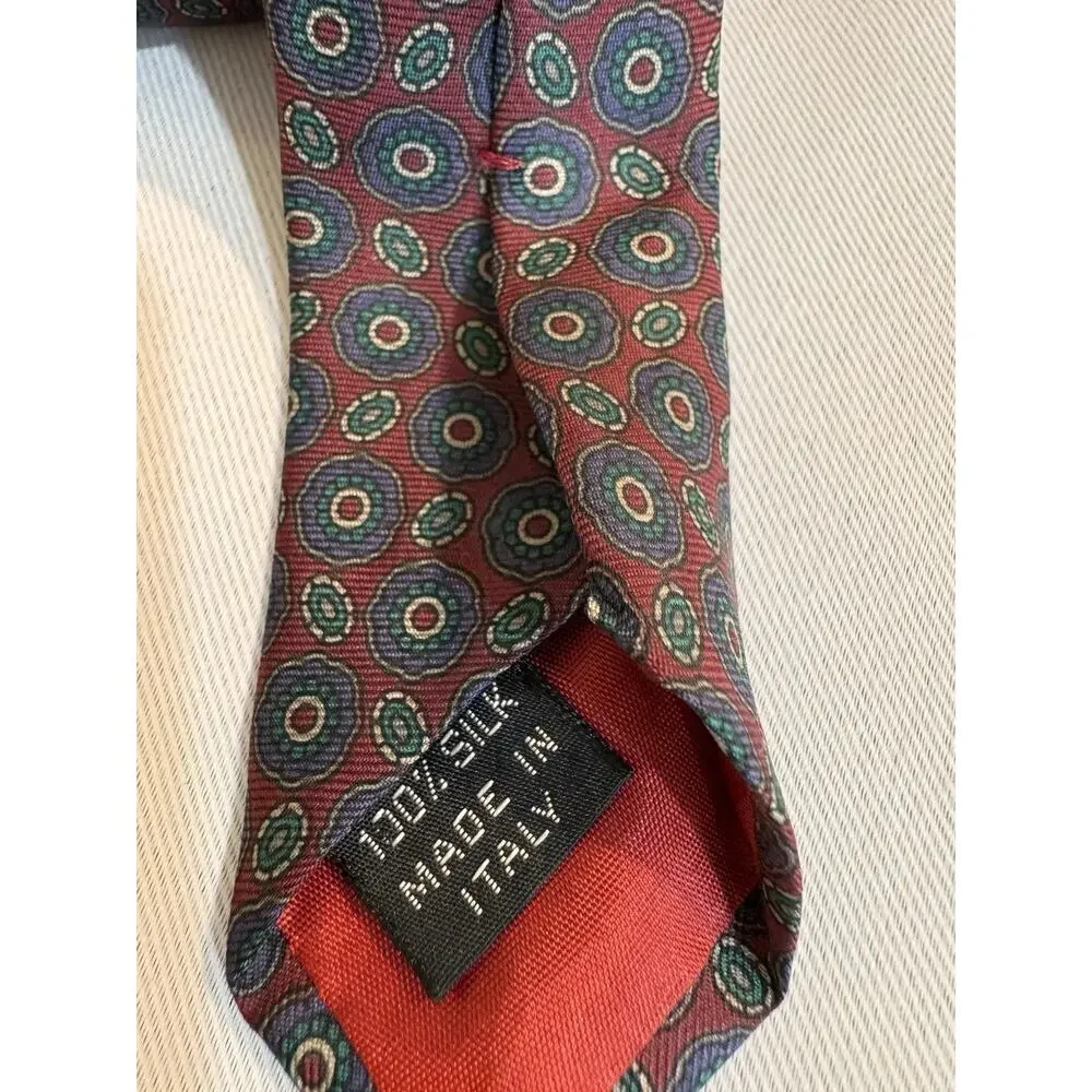 Coburne Square Men’s 100% Silk Neck Tie Made In Italy Red And Blue Paisley